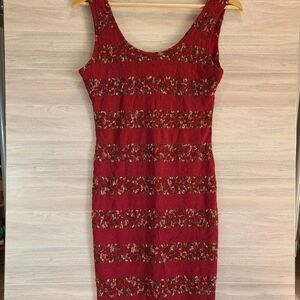 Wet Seal Lace Dress Medium Red Gold Sleeveless Bodycon Mini Party